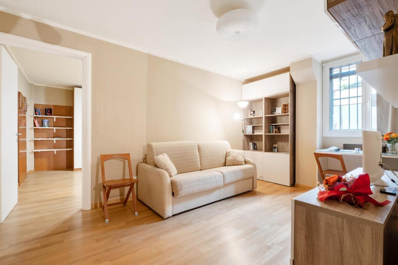 Nel Cuore Del Centro Storico Cozy Apartment 볼로냐 외부 사진