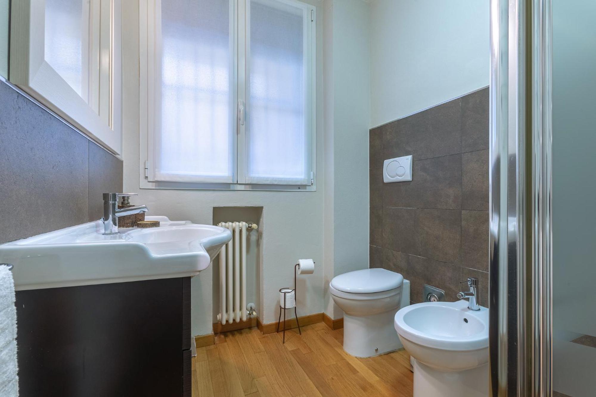 Nel Cuore Del Centro Storico Cozy Apartment 볼로냐 외부 사진